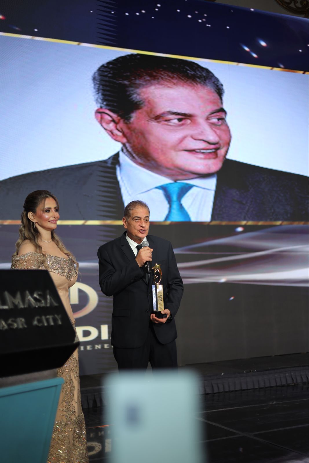 تكريم الإعلامي أسامة كمال