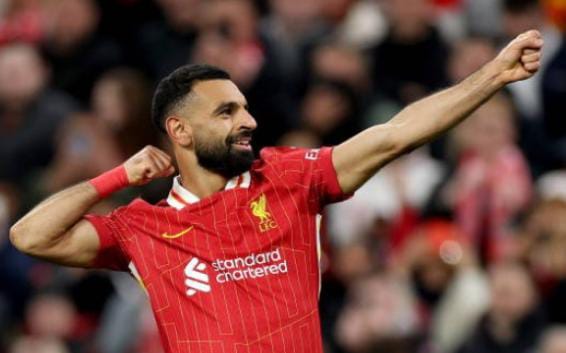 مفاجأة حول مستقبل محمد صلاح تفتح الباب أمام رحيله في الشتاء للسعودية