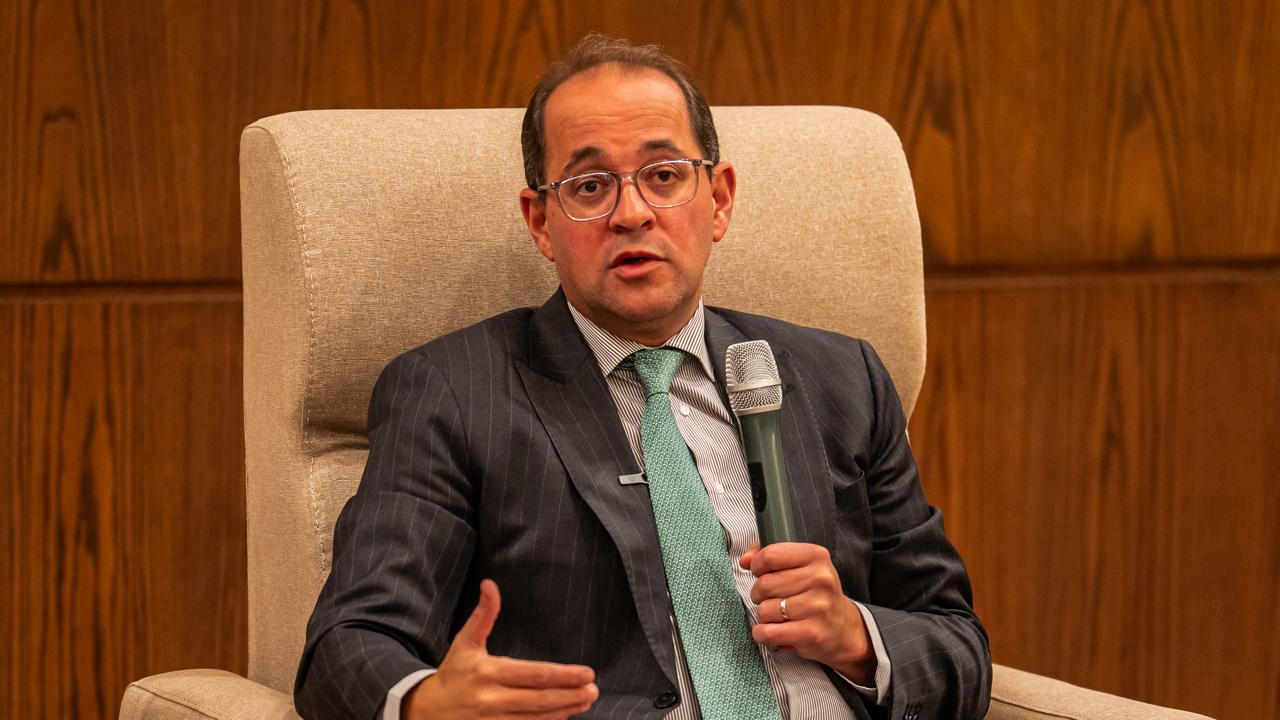 وزير المالية