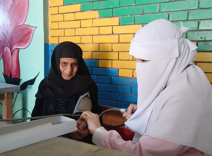 هيئة الرعاية الصحية تعلن استمرار حملة “انتخب واطمّن” لتأمين الناخبين طبيًا بمحافظتي الأقصر وأسوان