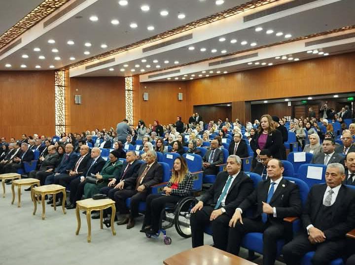 المشرف العام