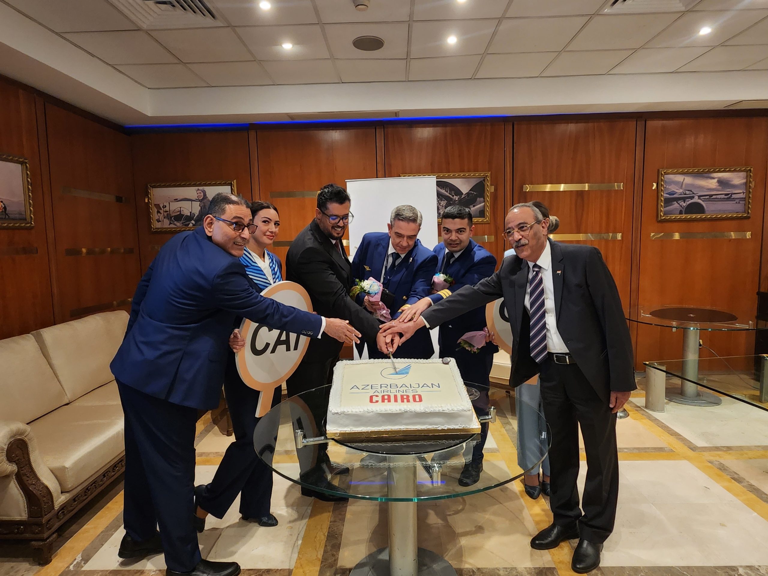 مطار القاهرة