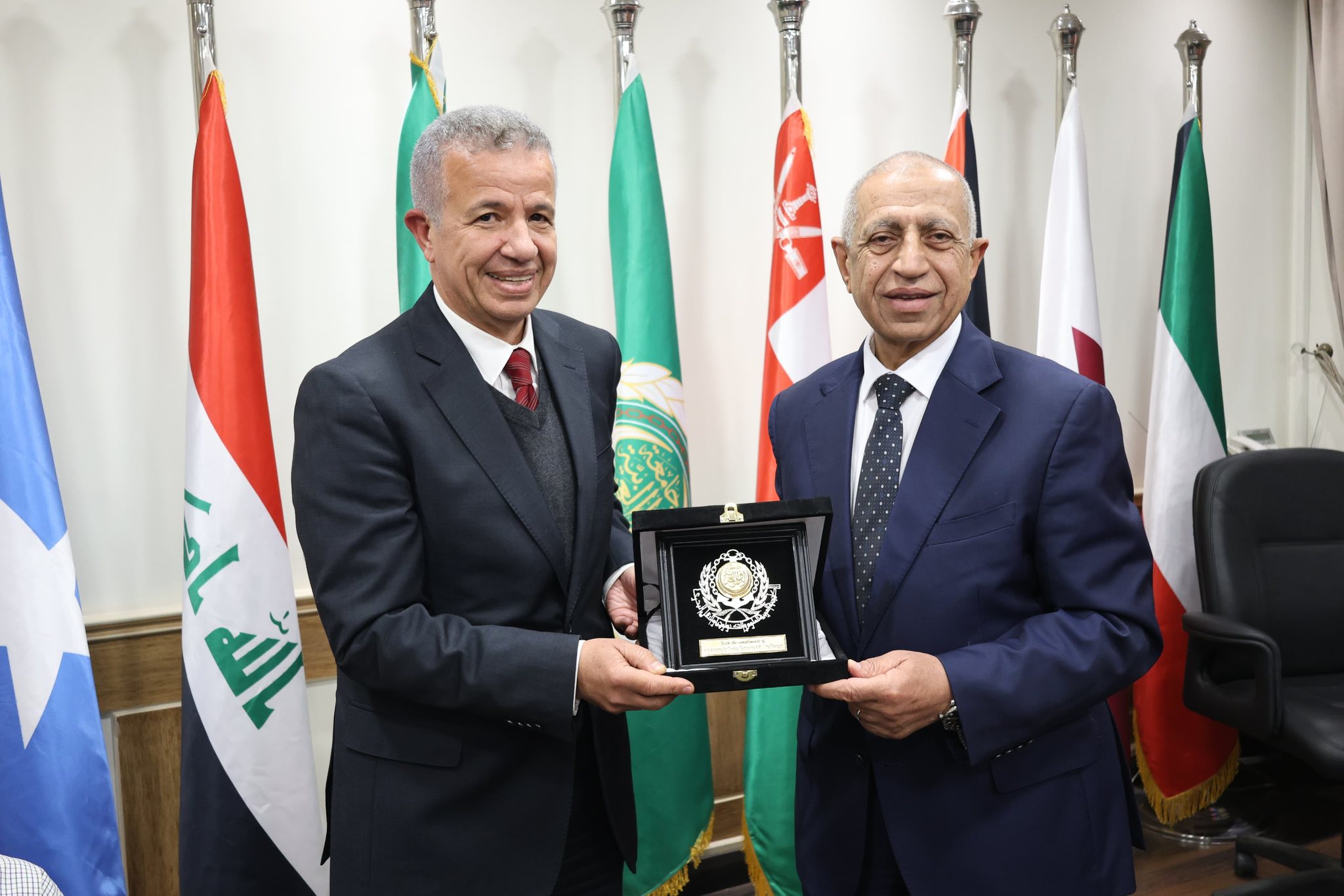 الأكاديمية العربية