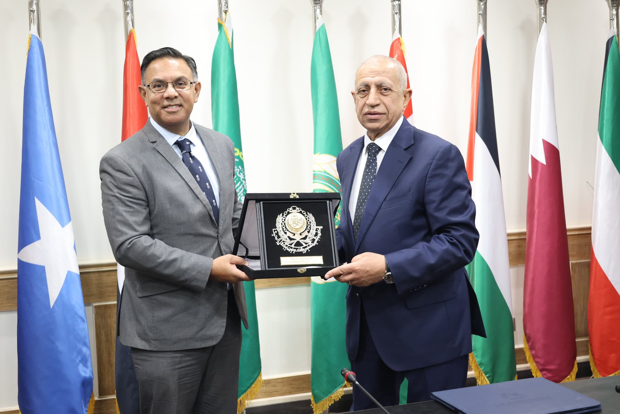 الأكاديمية العربية