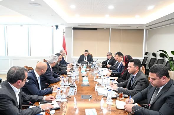 وزير الإسكان