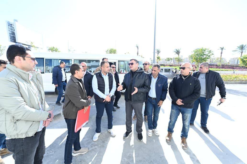 وزير الإسكان