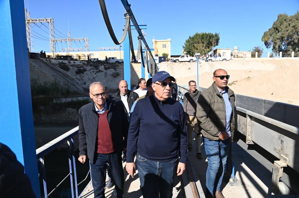 وزير الموارد المائية