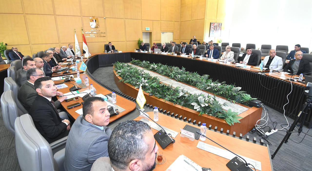 وزير الإسكان