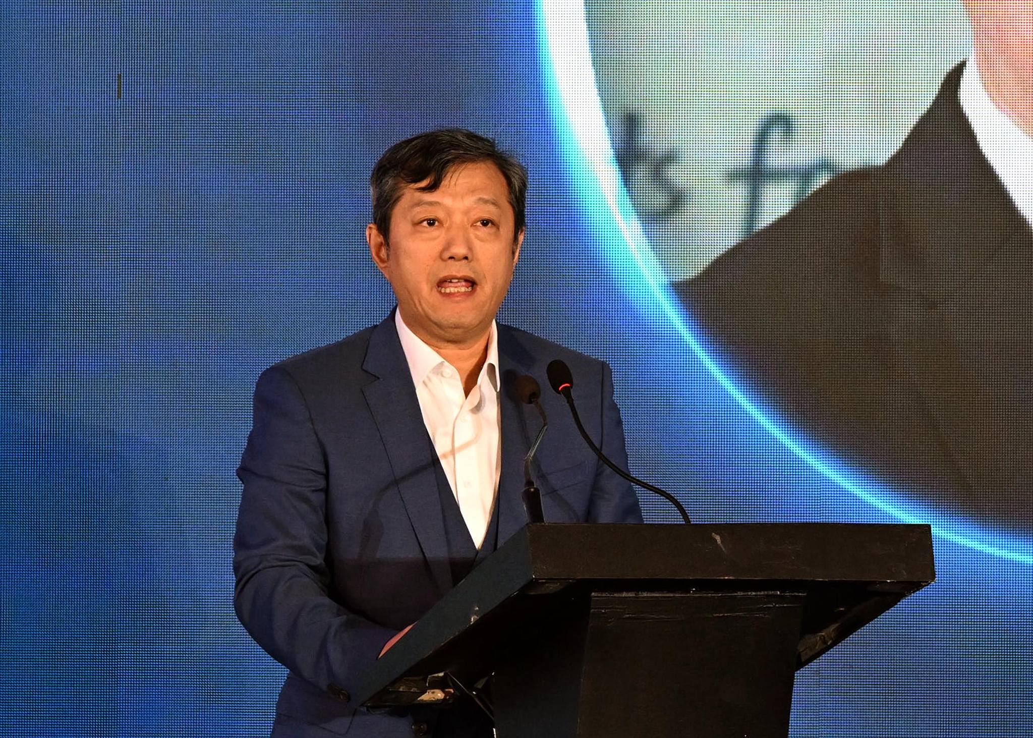  لقناة السويس