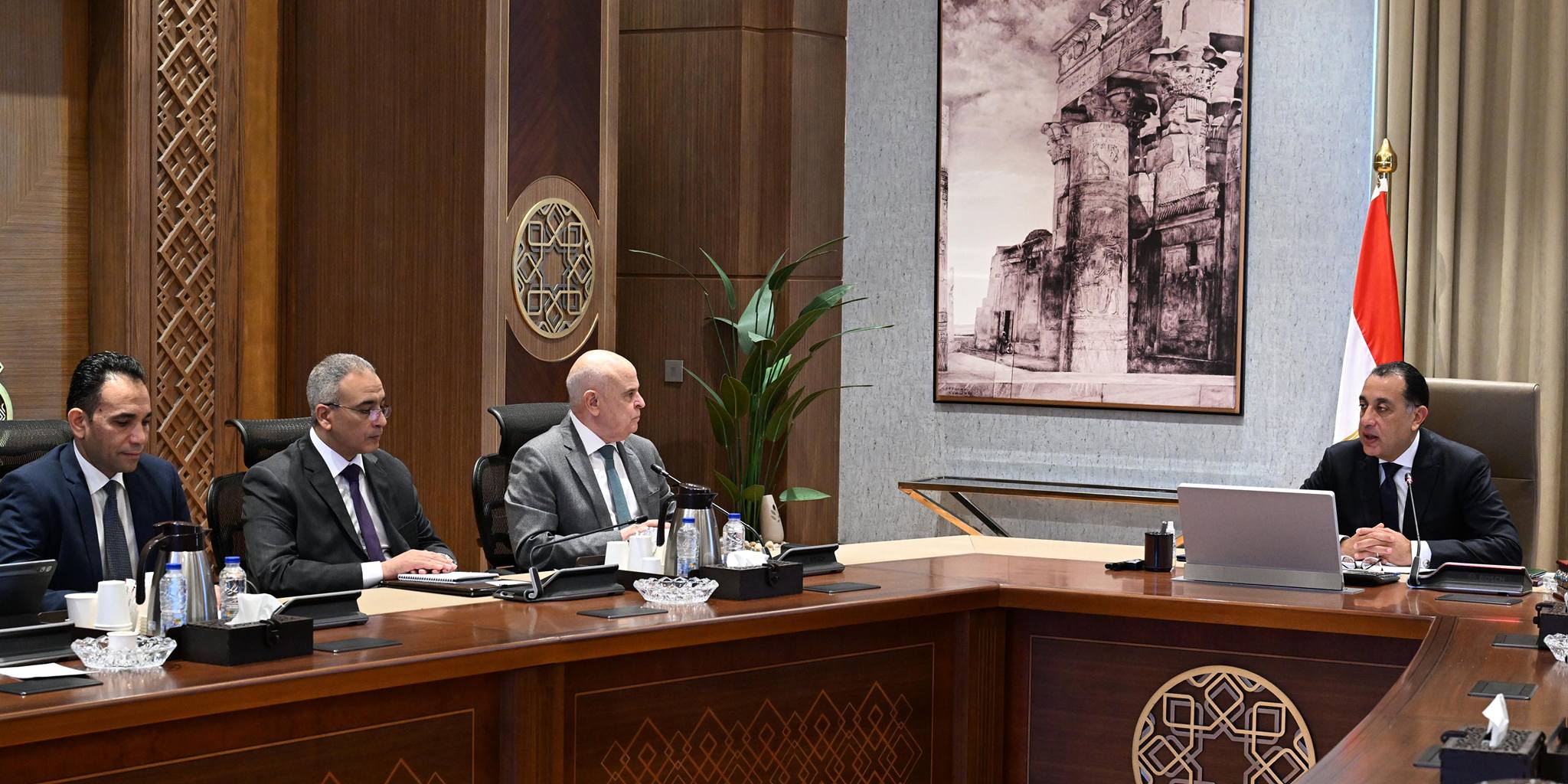 رئيس الوزراء 