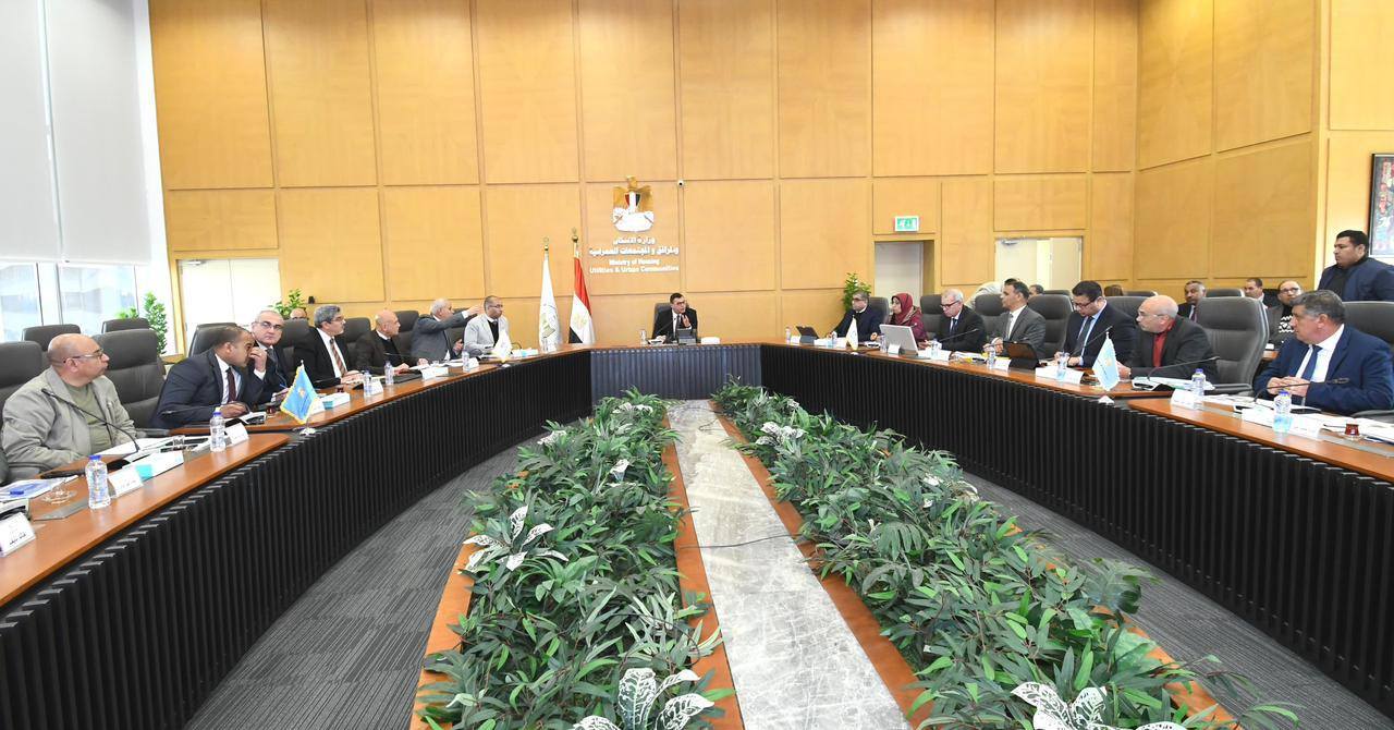 وزير الإسكان