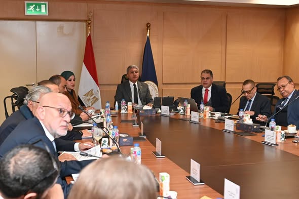 وزير السياحة