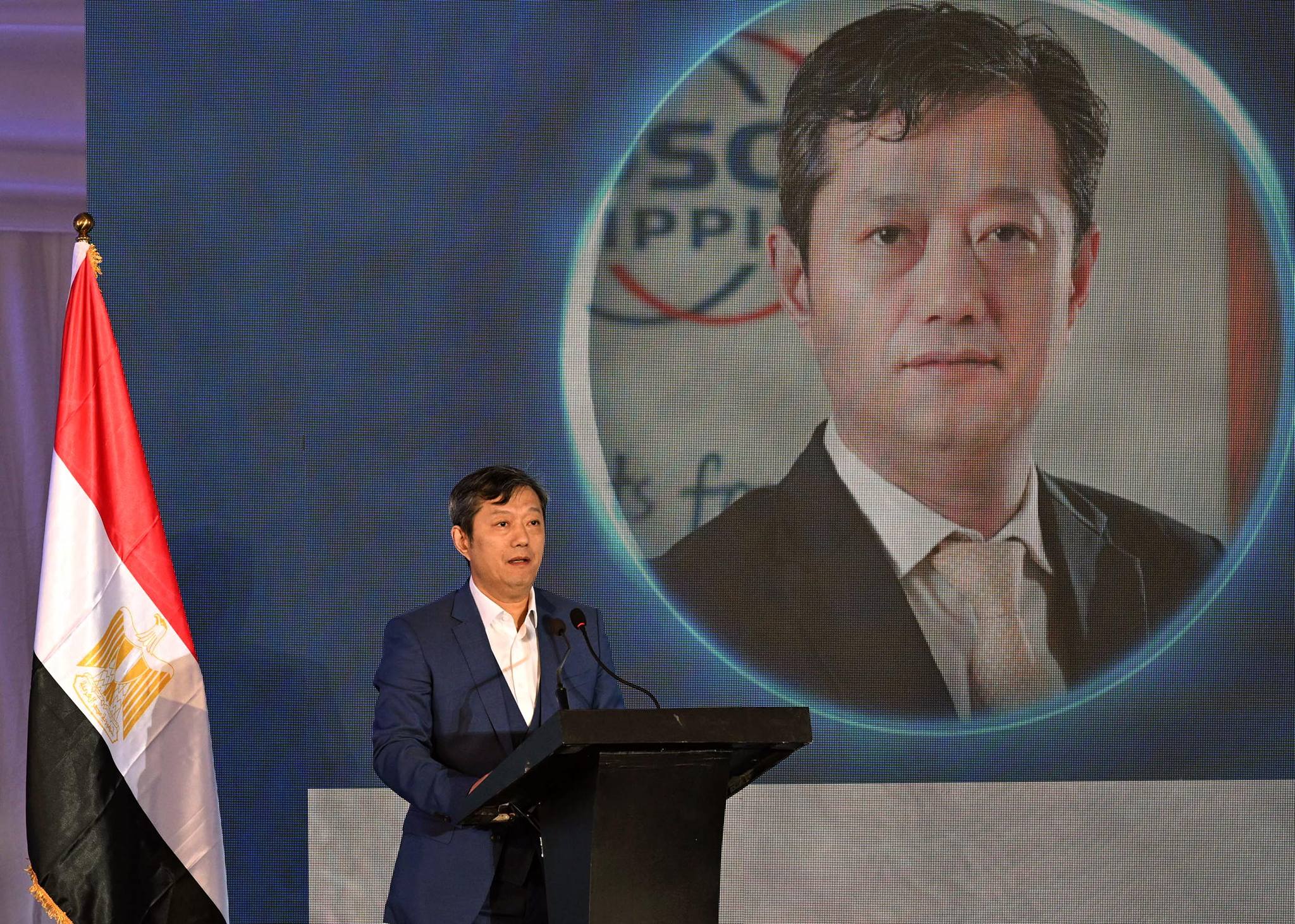 لقناة السويس