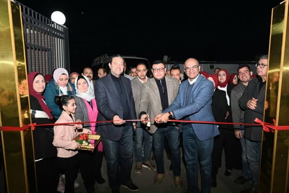 وزير الإسكان