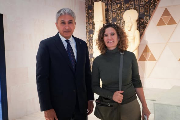 وزير السياحة