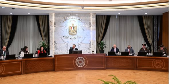  رئيس الوزراء