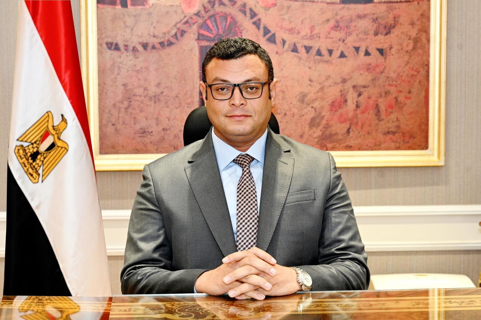 وزير الإسكان