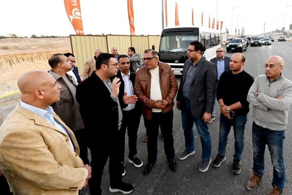 وزير الإسكان