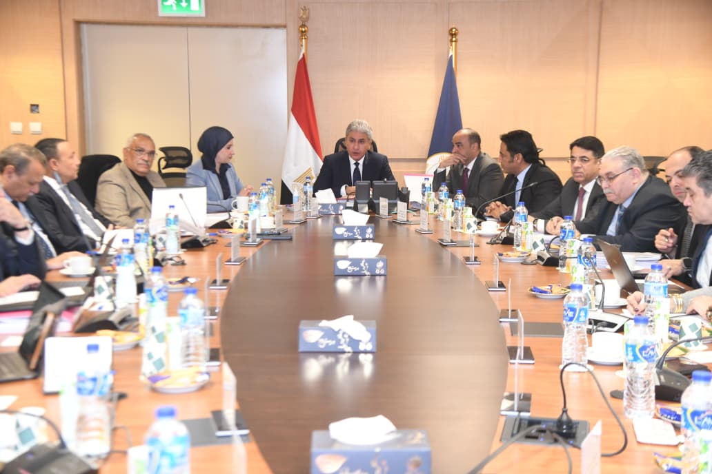 وزير السياحة والآثار