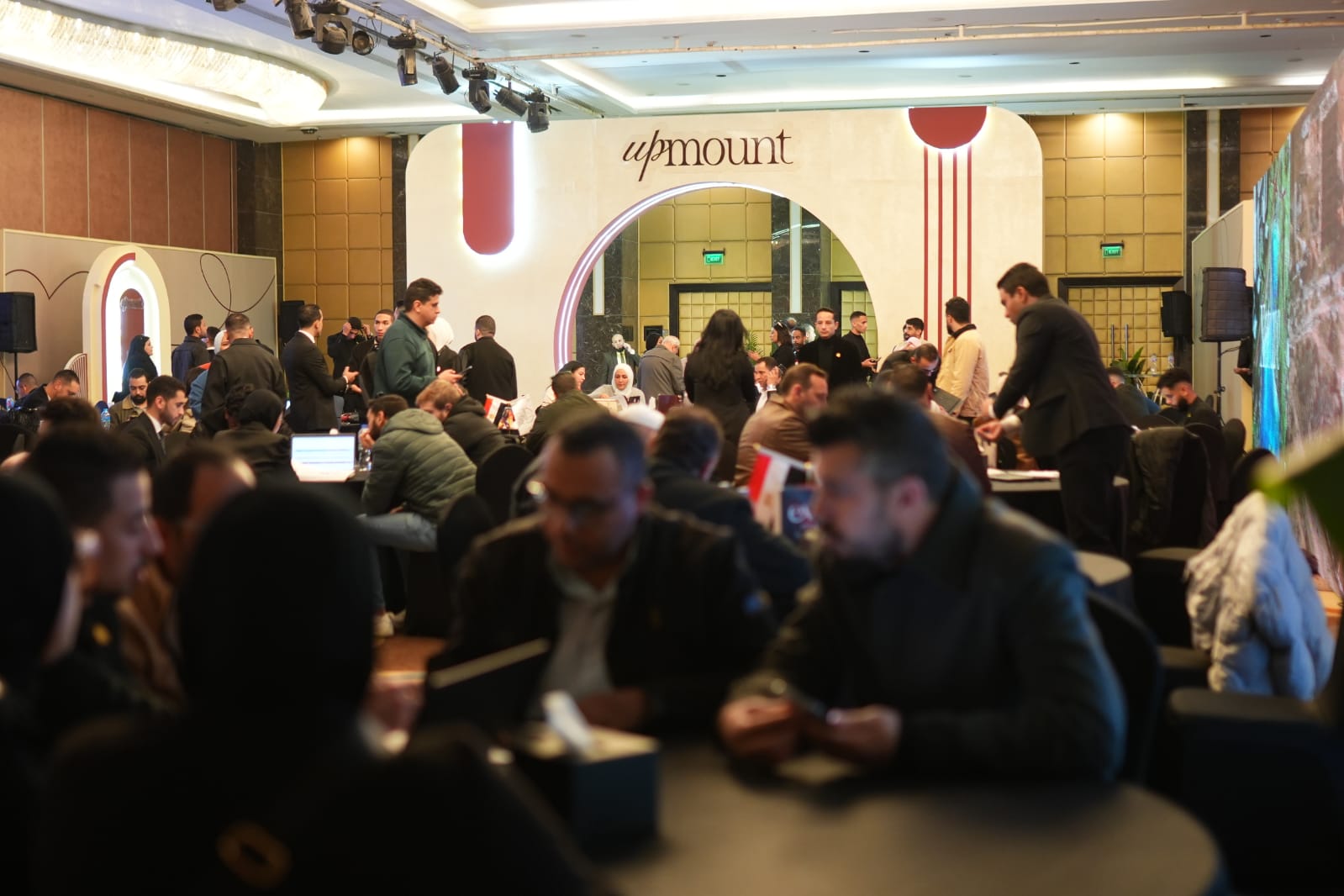 إمباير ستيت للتطوير