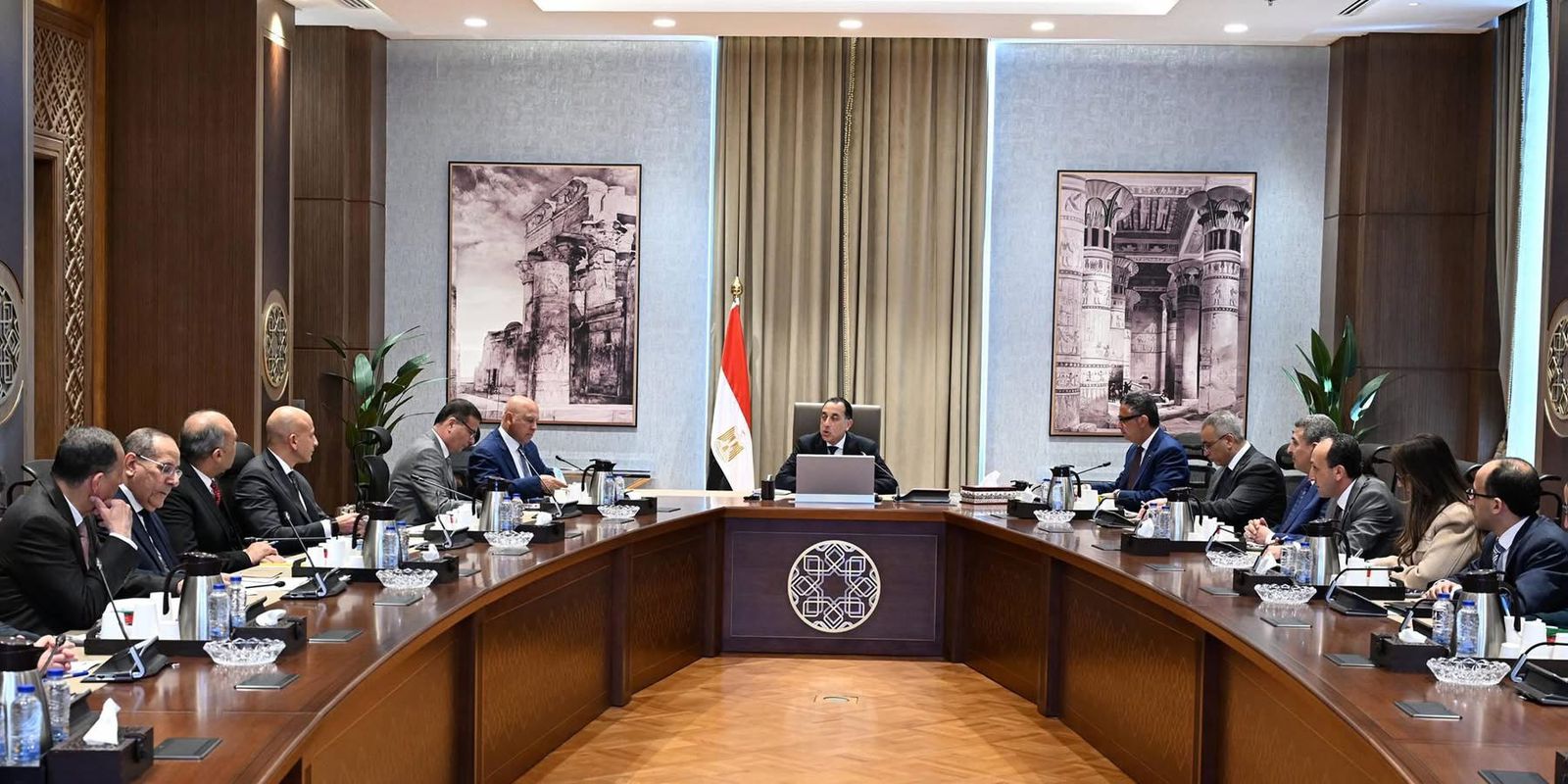 رئيس الوزراء