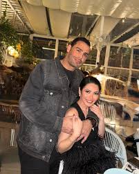 لقاء الخميسي