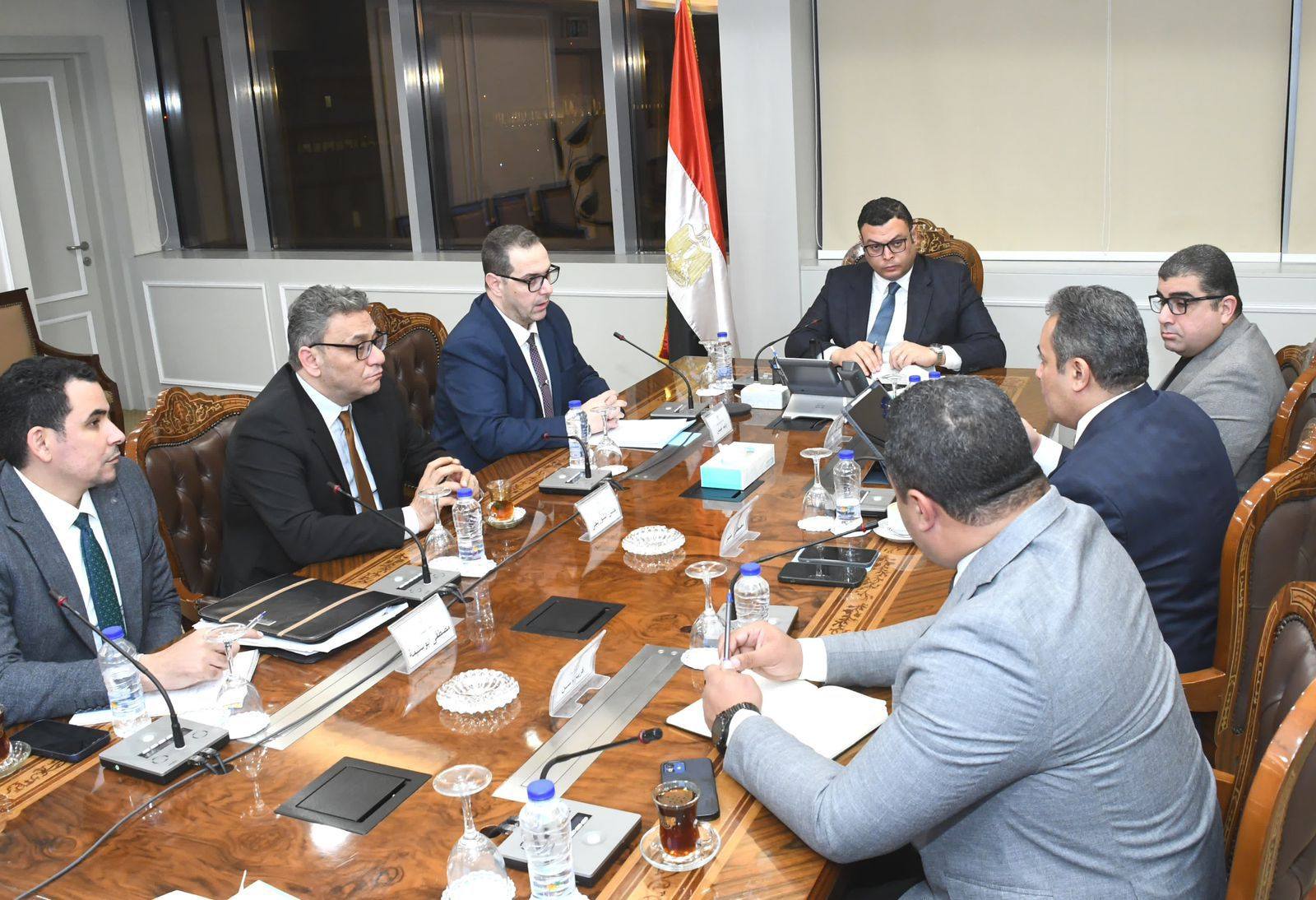 وزير الإسكان