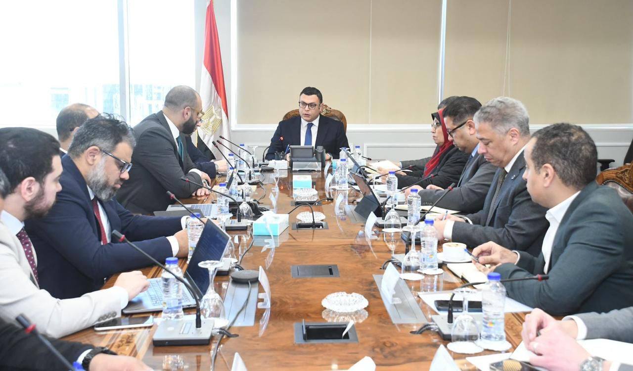 وزير الإسكان