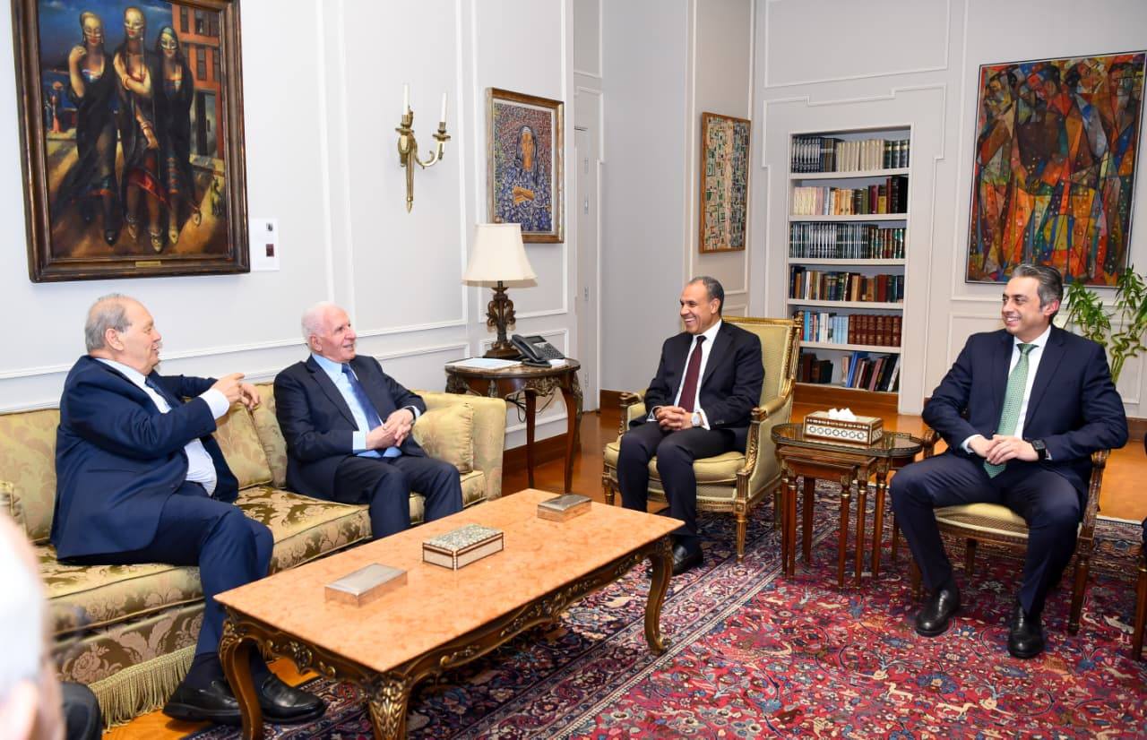 وزير الخارجية