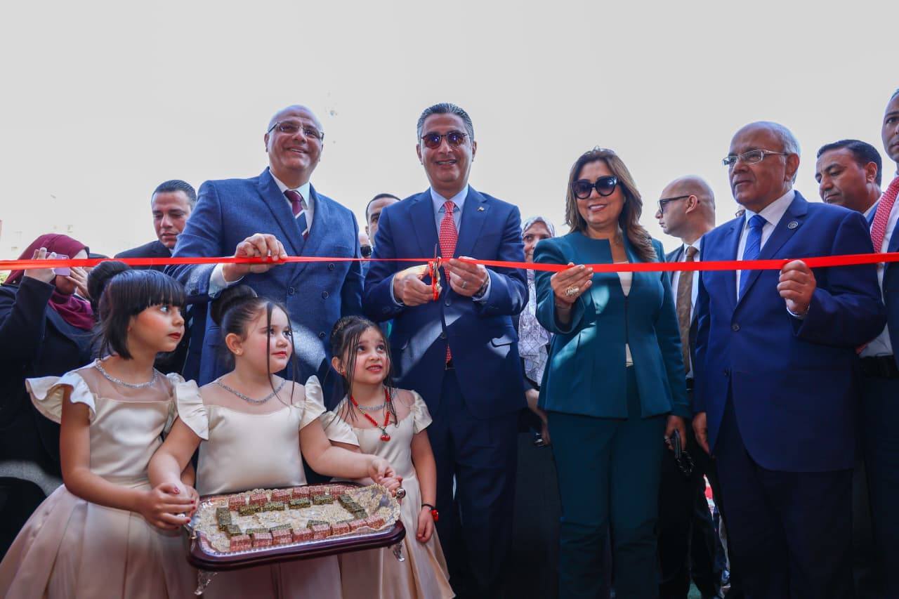 وزير التموين