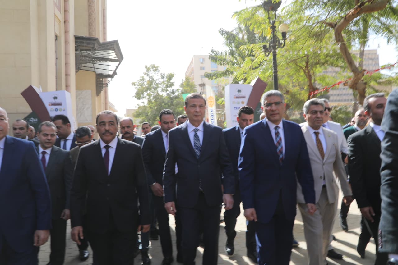 وزير الزراعة