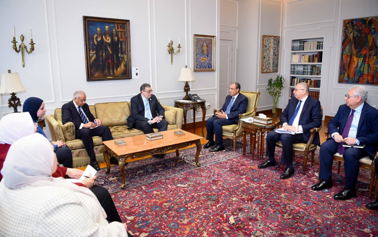 وزير الخارجية