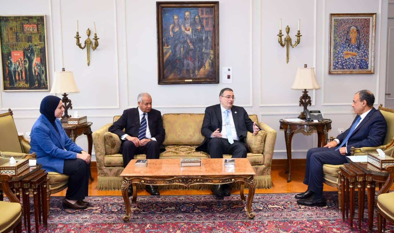 وزير الخارجية