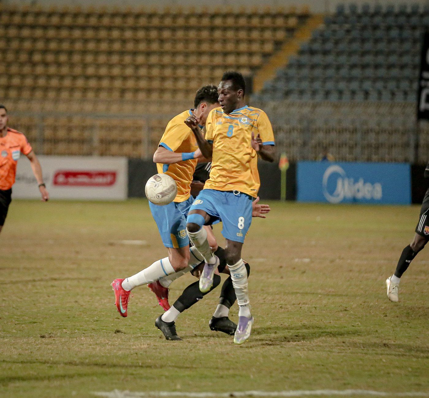 طارق العشري 