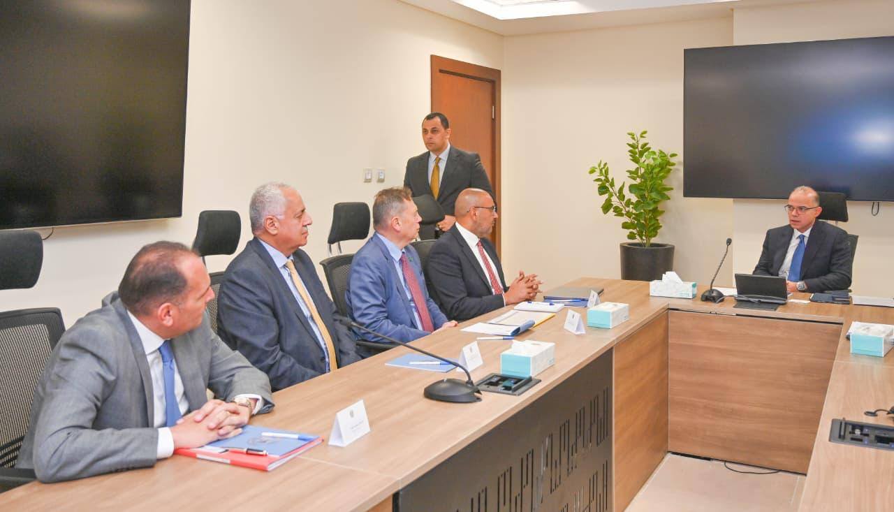 وزير الاستثمار