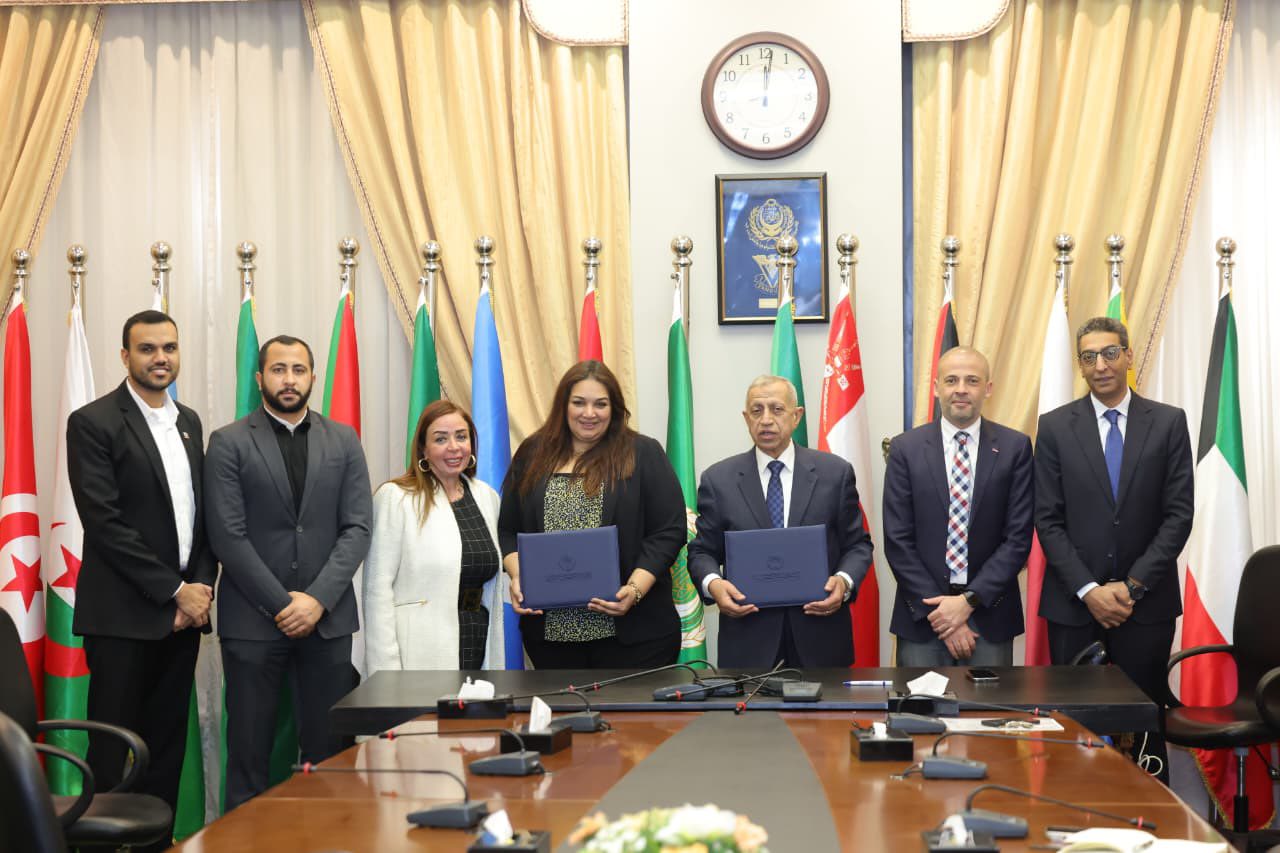 الاكاديمية العربية