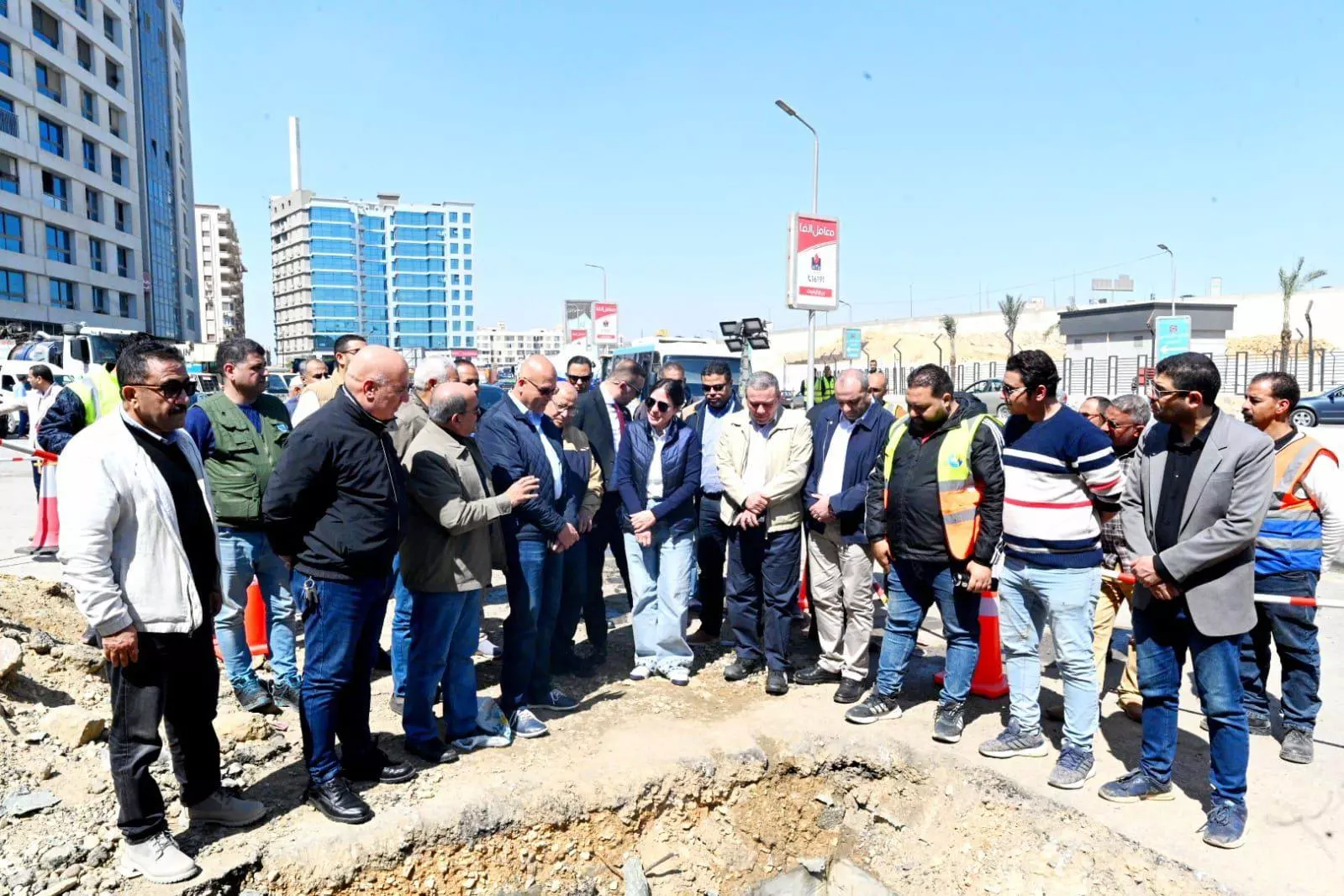 وزيرة الاسكان