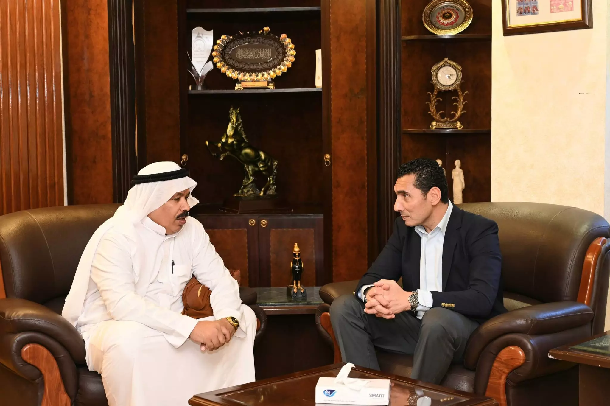 وزير الشباب والرياضة