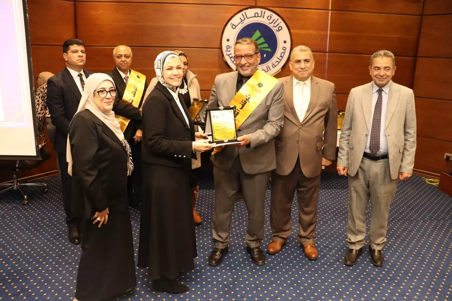  مصلحة الضرائب