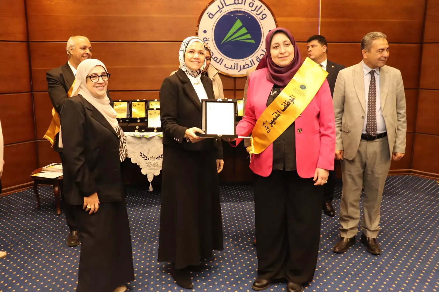  مصلحة الضرائب