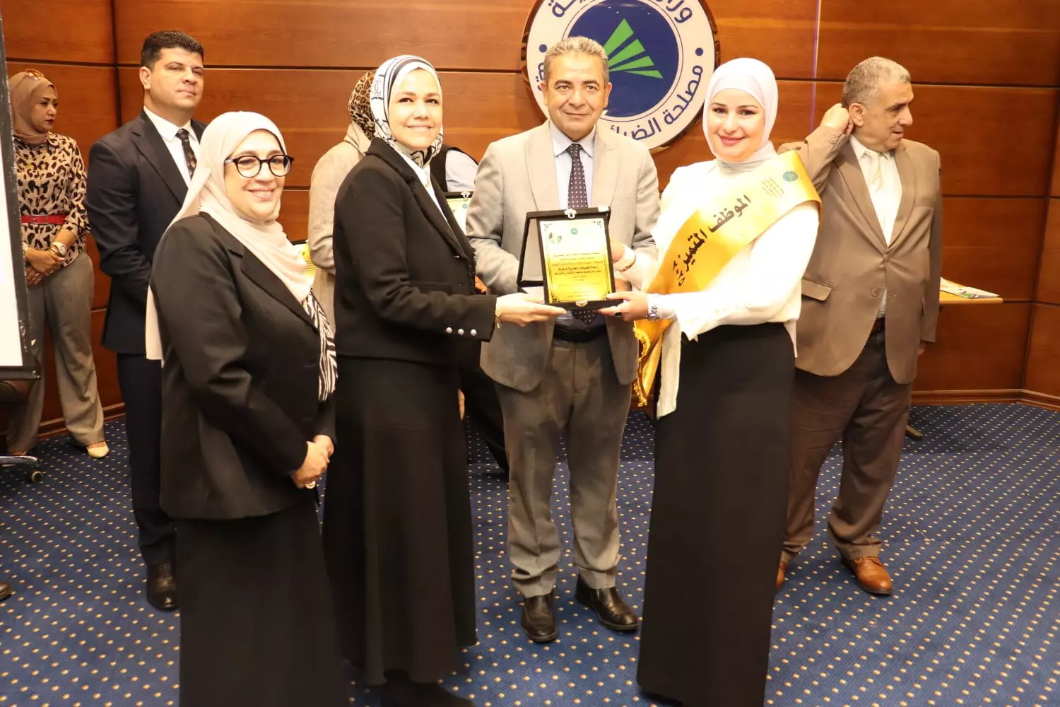  مصلحة الضرائب