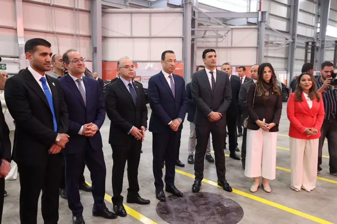 وزير الاتصالات