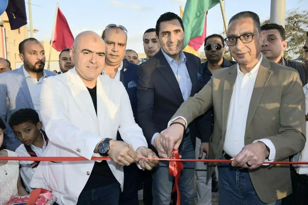 وزير الشباب والرياضة