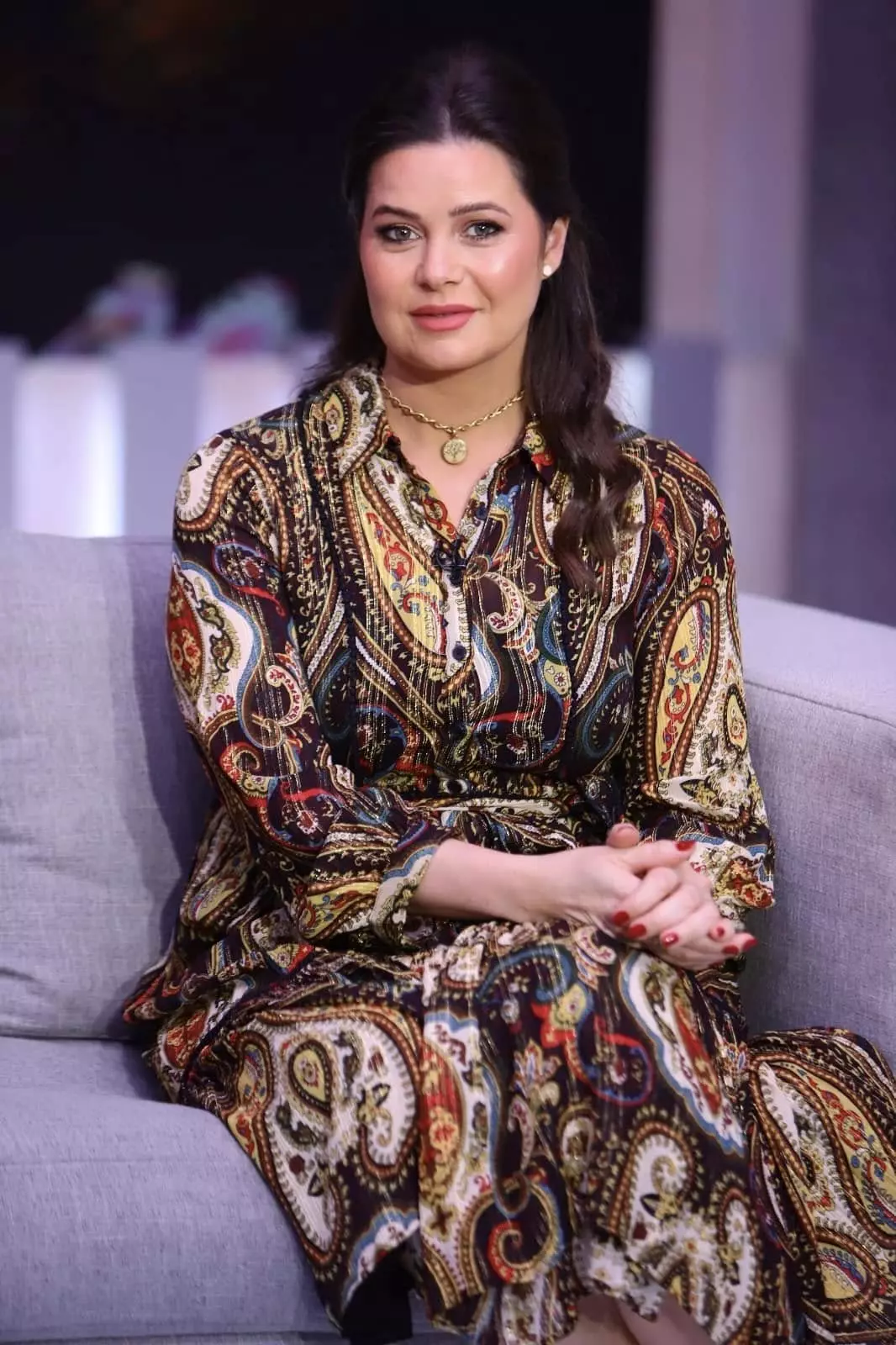 يسرا اللوزي