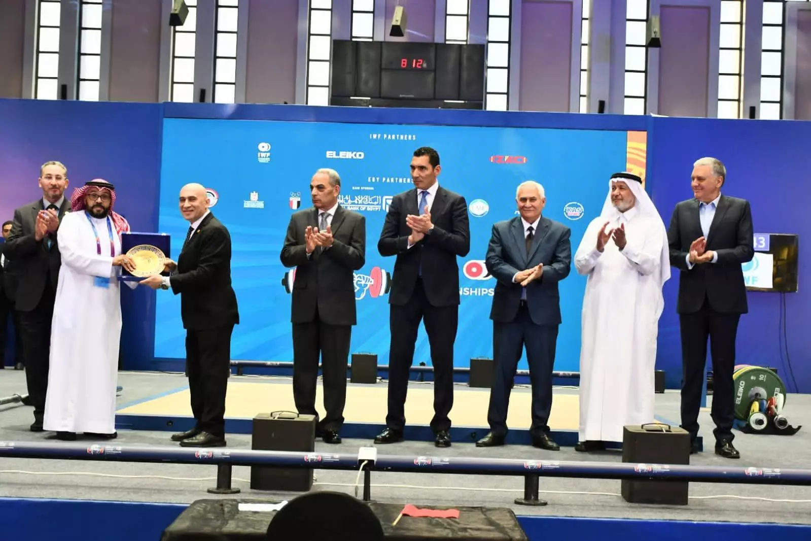 الشباب والرياضة
