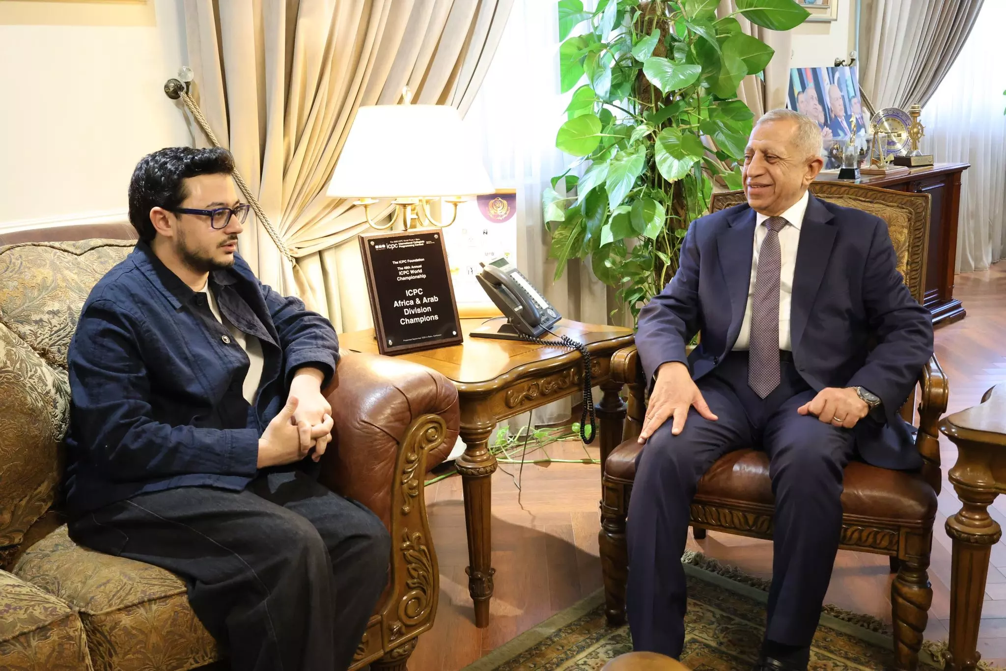 الاكاديمية العربية