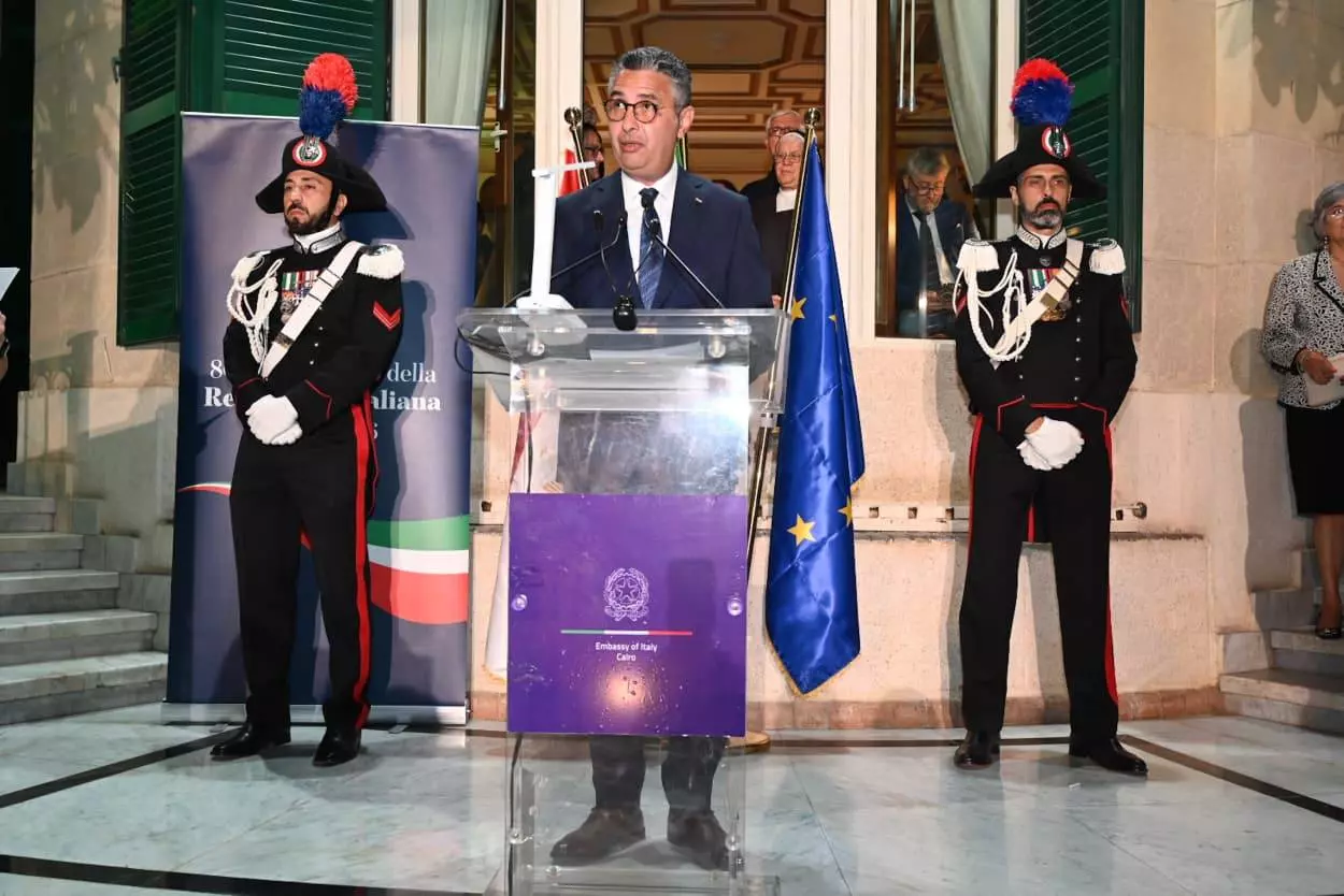 وزير التموين